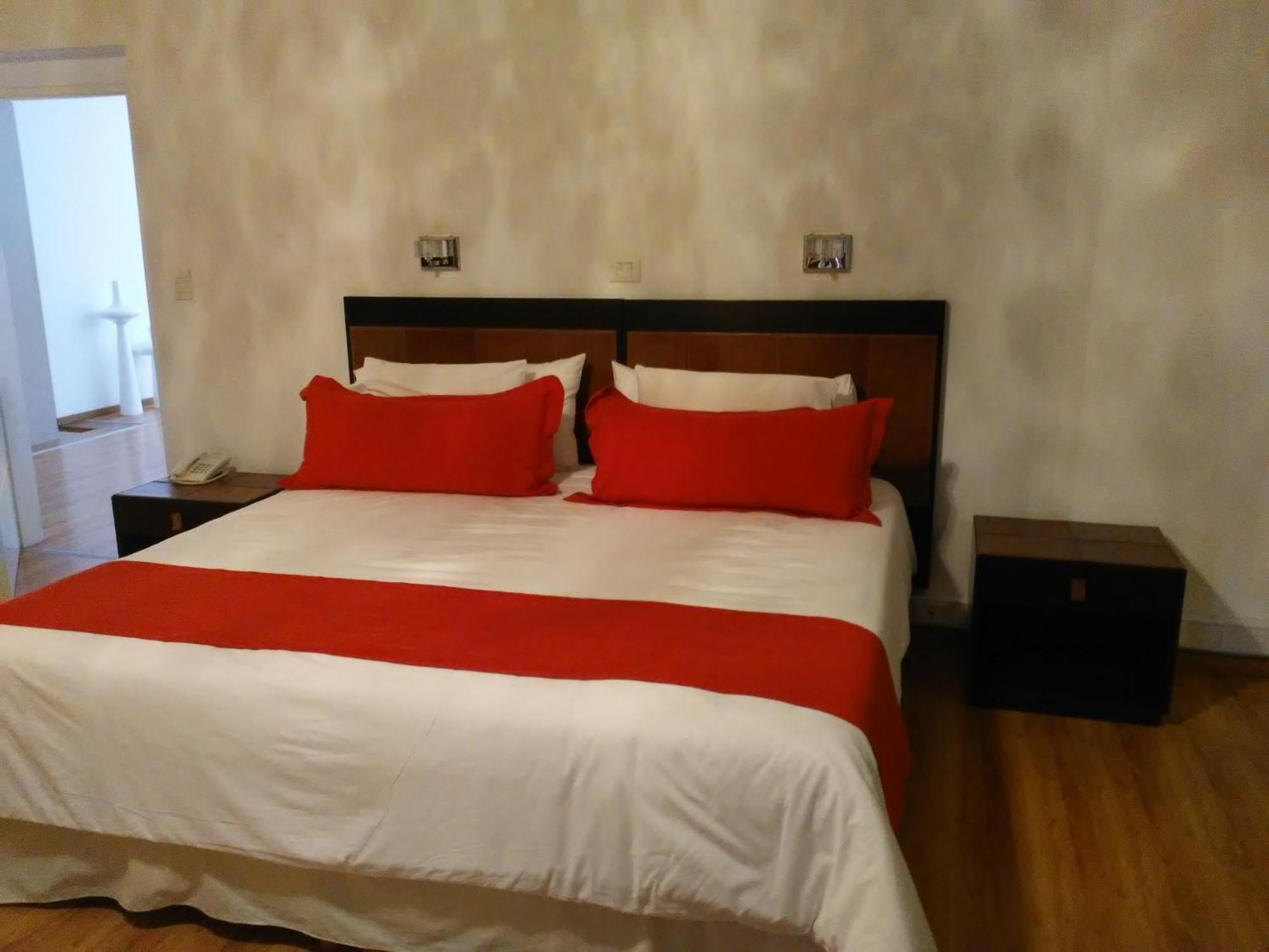 Global Hotel Centenario Kültér fotó
