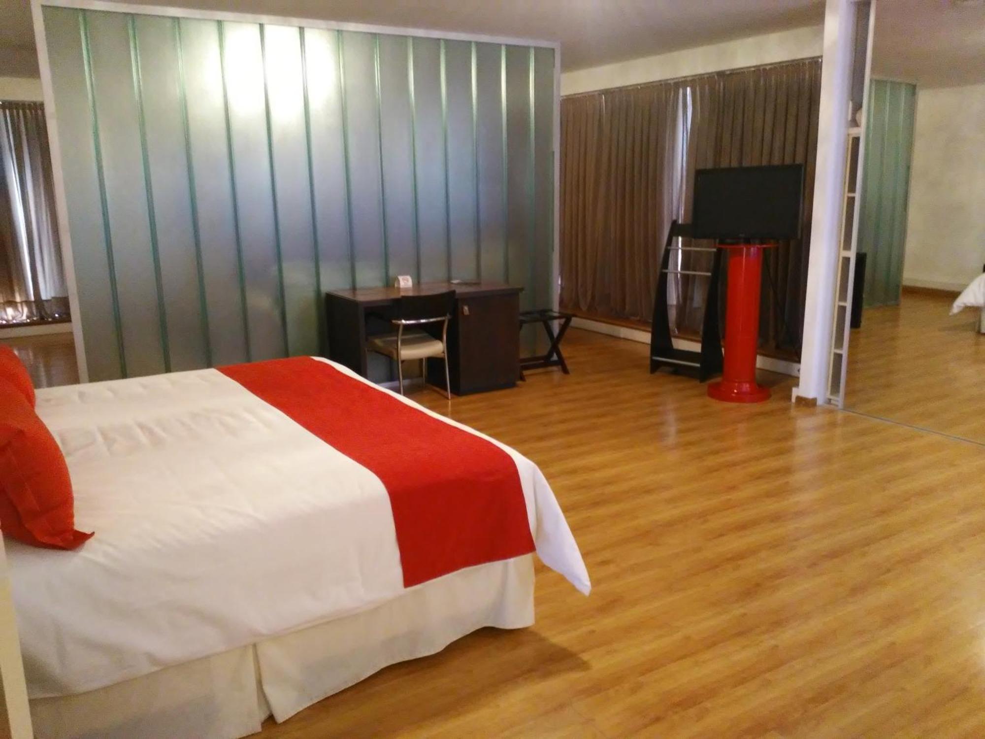 Global Hotel Centenario Kültér fotó